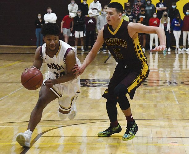 Minot survives scare from TMC; wins at home 92-80