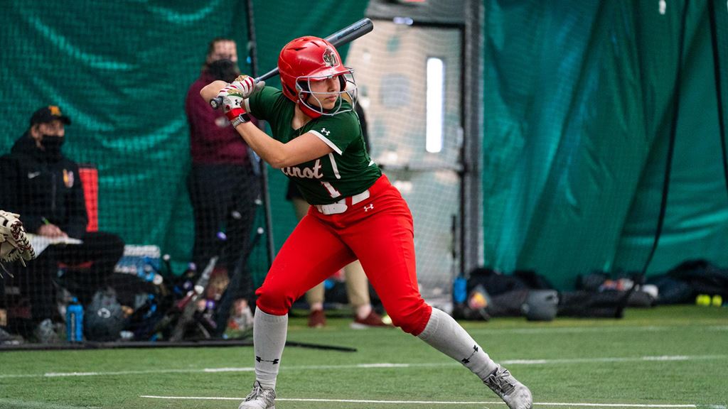 Minot State sweeps Dragons in softball doubleheader