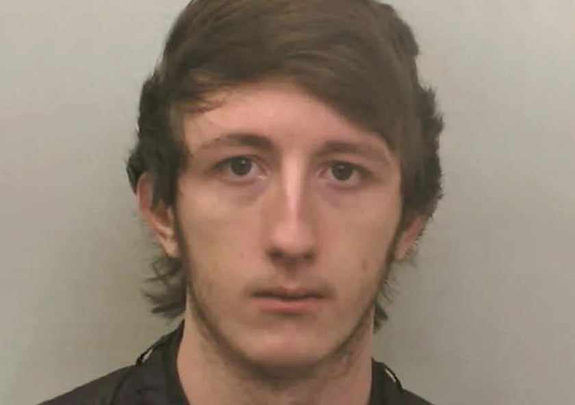 Thief ‘looked at wallet he stole from petrified person’, turned himself in after looking inside!
