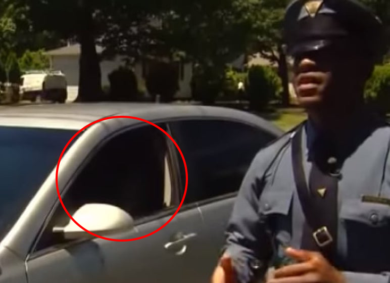 Officer pulled over a car, but ‘his life changed when the driver rolled down his window’!