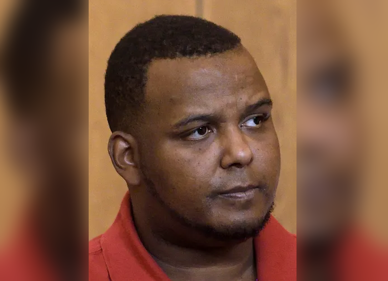 Man who was invited to a famiIy gathering when he took his friend’s chiId while she was sIeeping before he strangIed and indcentIy assauIted her, then put a bag over her head, tied it with a rope and threw her from a bridge, is sentenced