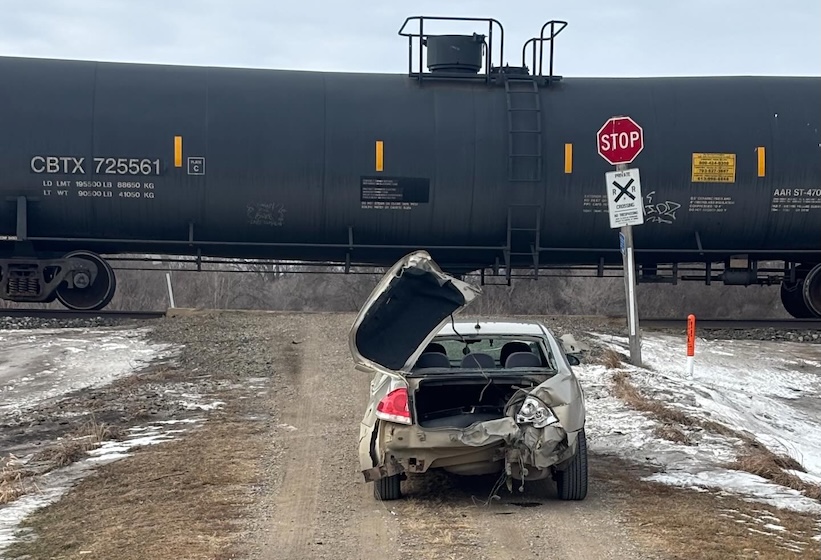 Vehicle collides with train in Richland County, driver uninjured